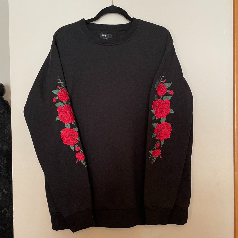 XL Mens Rose Embroidered Graphic Sweatshirt